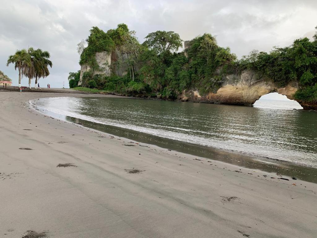 Colon Plaza Hotel Tumaco Exterior foto